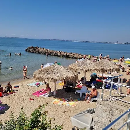 Deine Am Sonnenstrand *